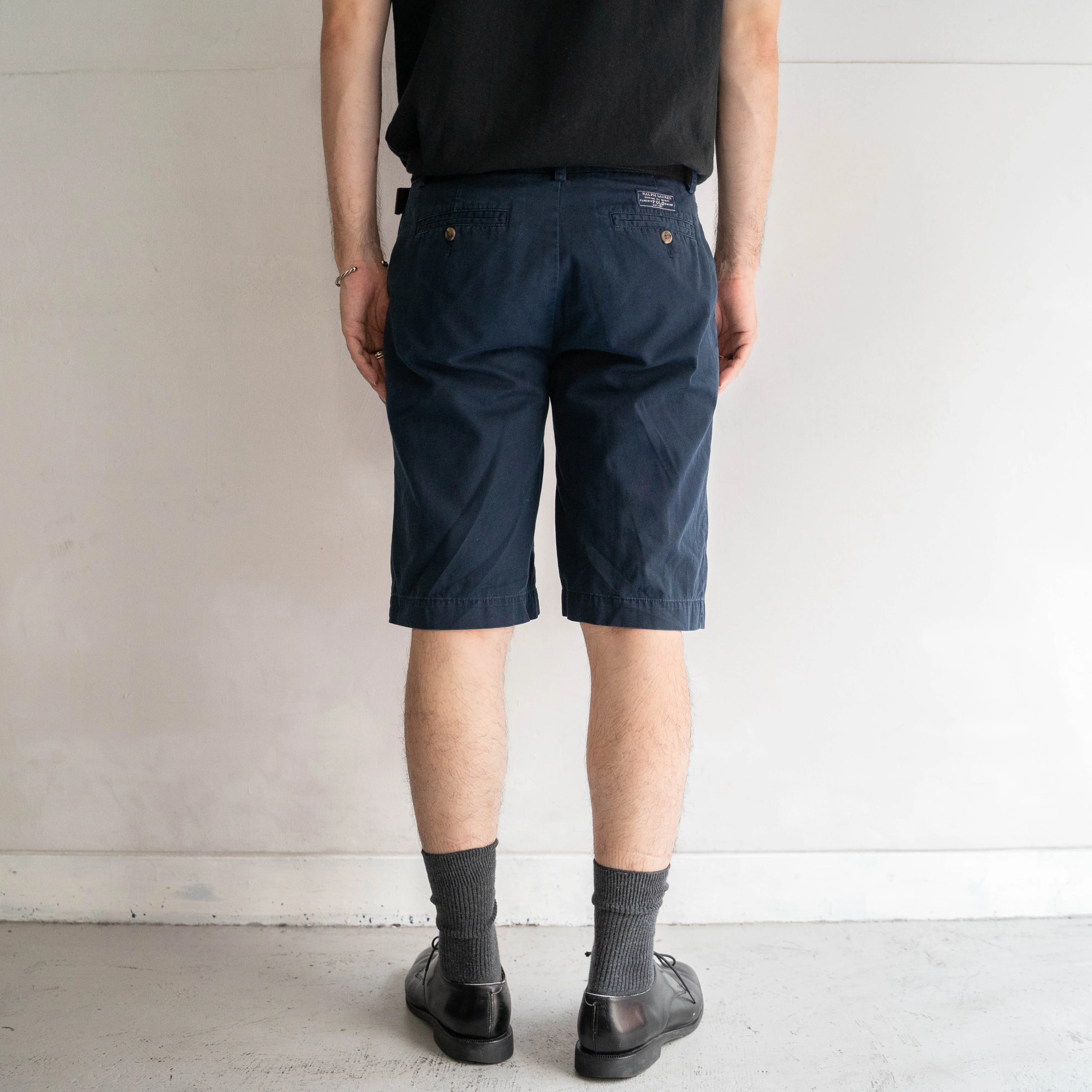 1990s Ralph Lauren navy color chino shorts