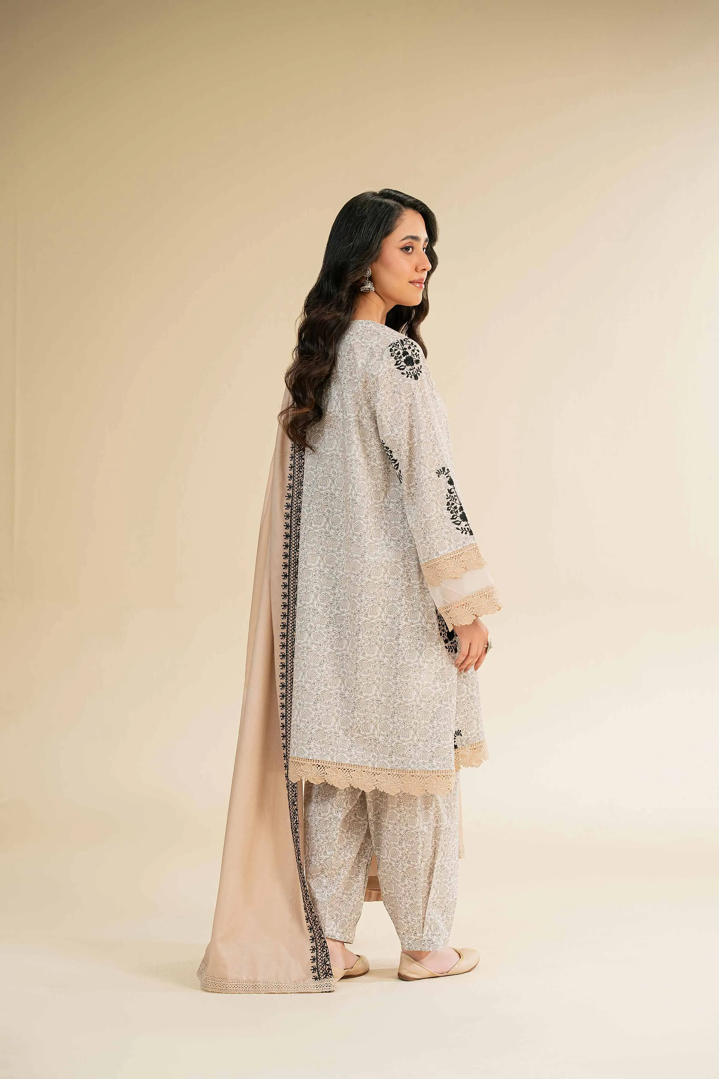 3 Piece - Printed Embroidered Suit - 42501360