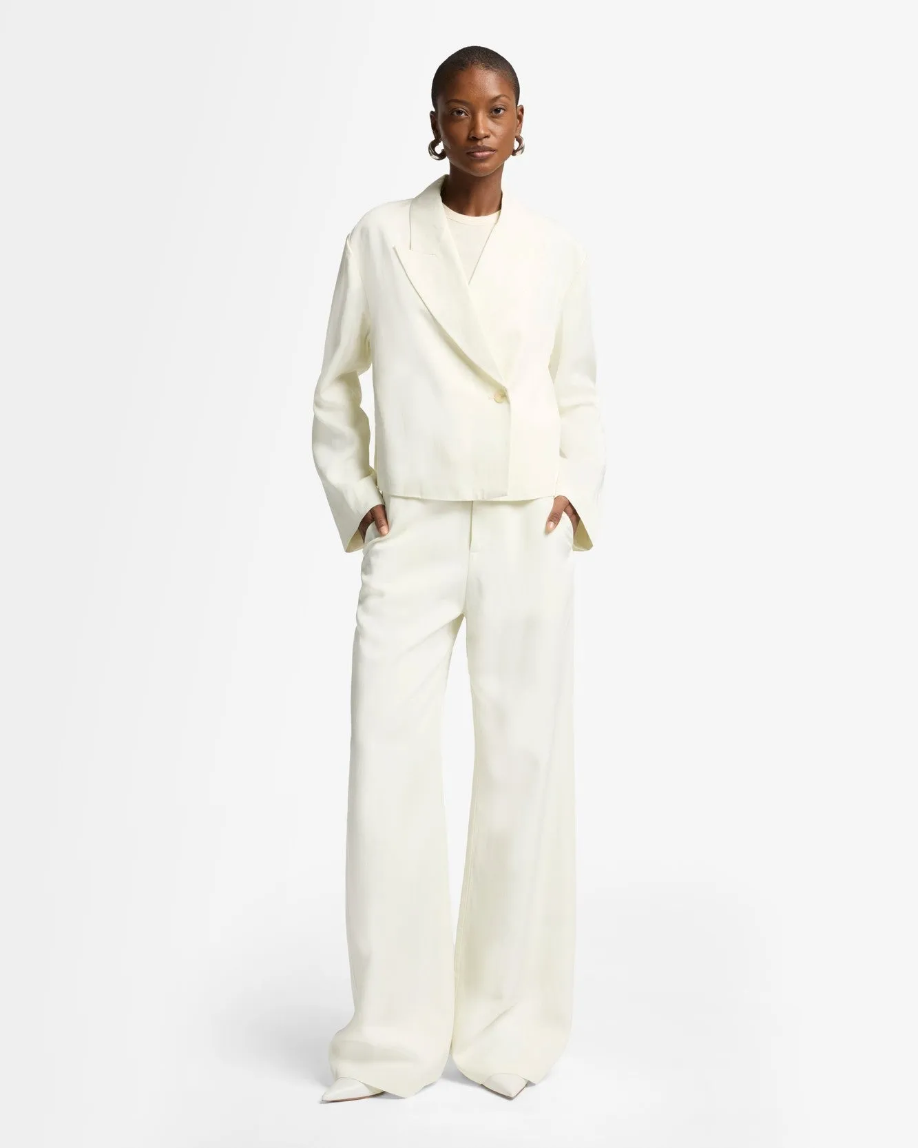Cropped Linen Blend Blazer in Ivory