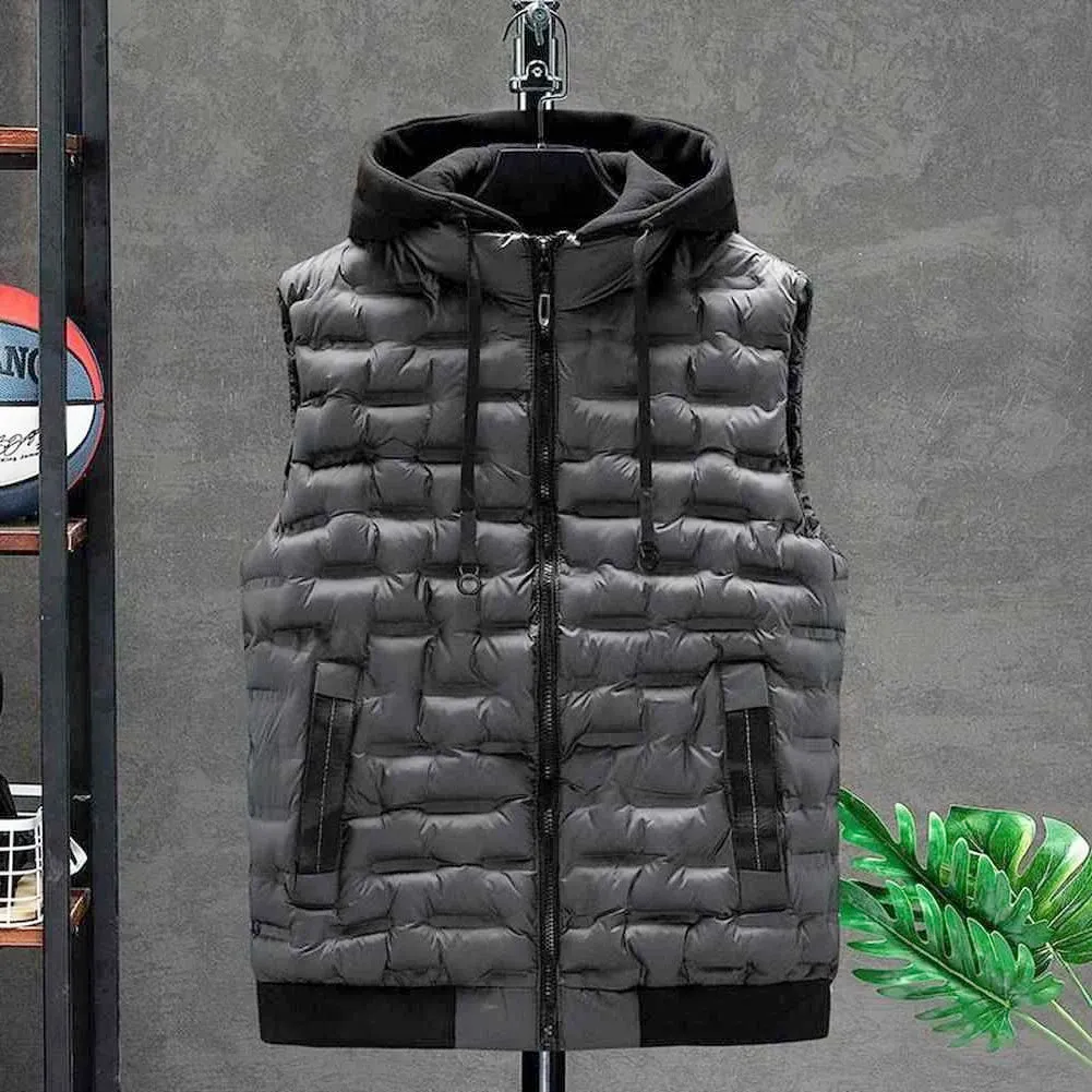 North Royal Weekend Hooded Vest