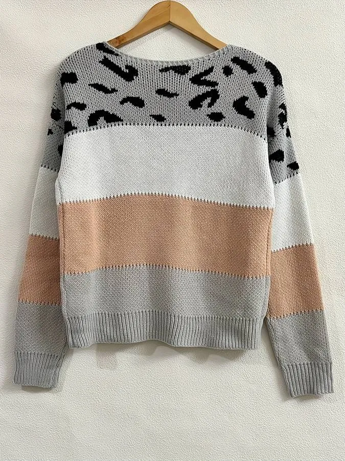 Trui met boothals en luipaardmotief in contrasterende kleur