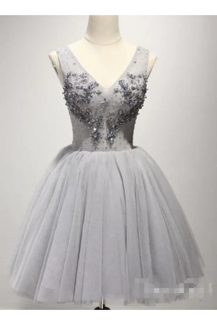 V Neck Tulle Appliqued Homecoming Dresses Sweetheart Beaded Shape Short Prom Dresses